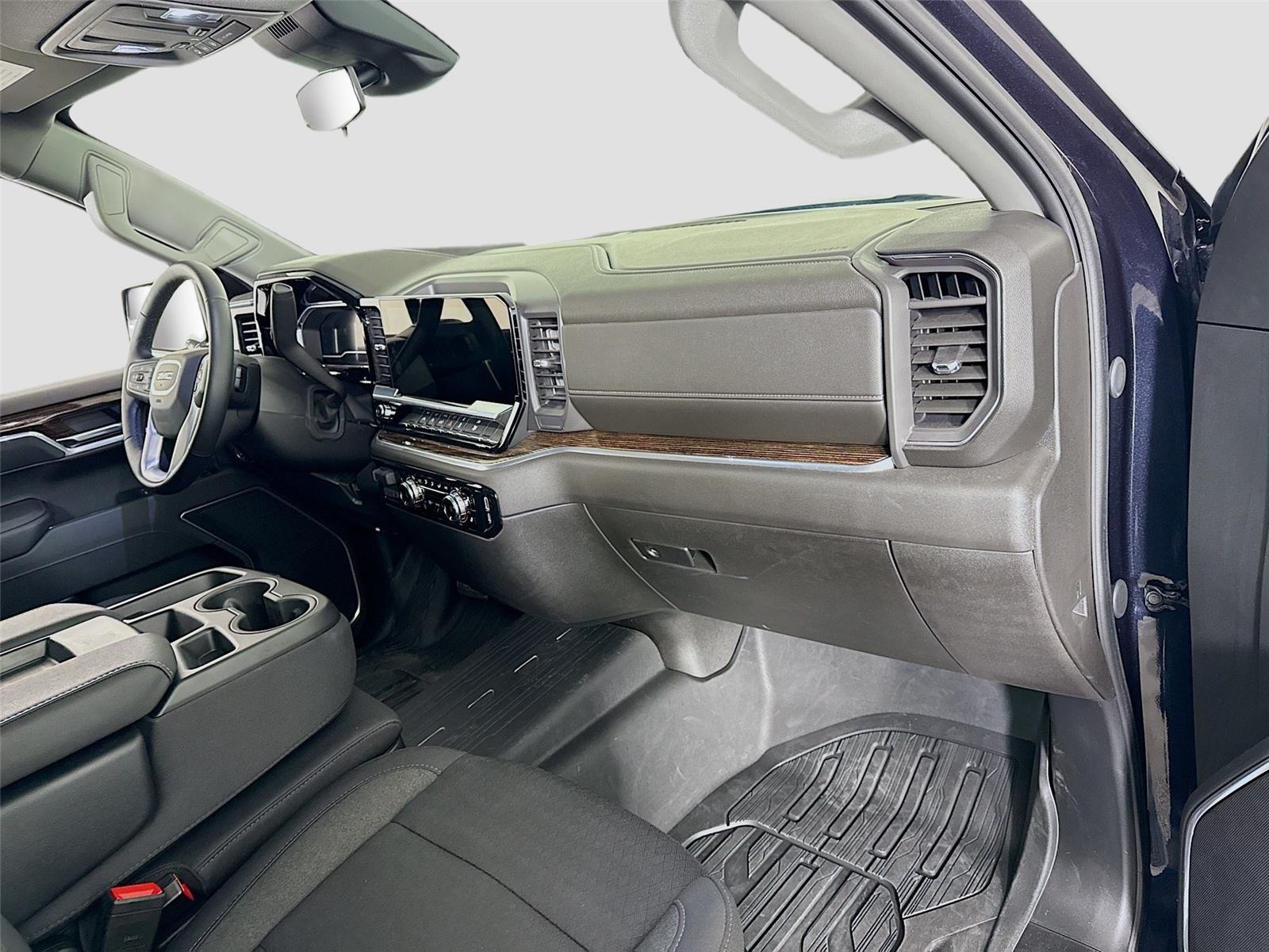 2025 GMC Sierra 1500 SLE