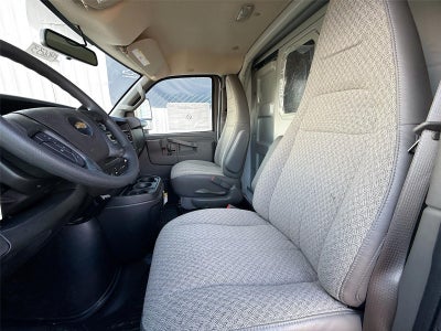 2025 Chevrolet Express Cutaway 3500 VAN 139