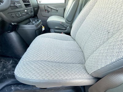 2025 Chevrolet Express Cutaway 3500 VAN 139