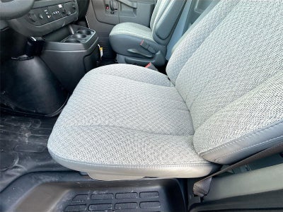 2025 Chevrolet Express Cutaway 3500 VAN 139