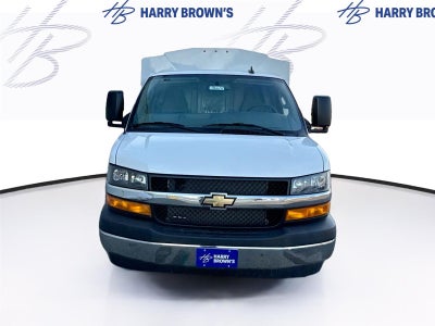 2025 Chevrolet Express Cutaway 3500 VAN 139