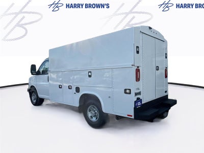 2025 Chevrolet Express Cutaway 3500 VAN 139