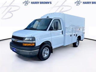 2025 Chevrolet Express Cutaway 3500 VAN 139