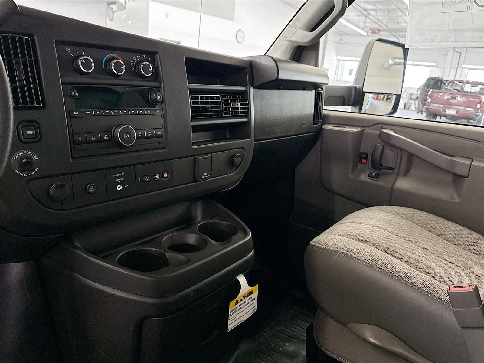 2025 Chevrolet Express Cutaway 3500 VAN 177