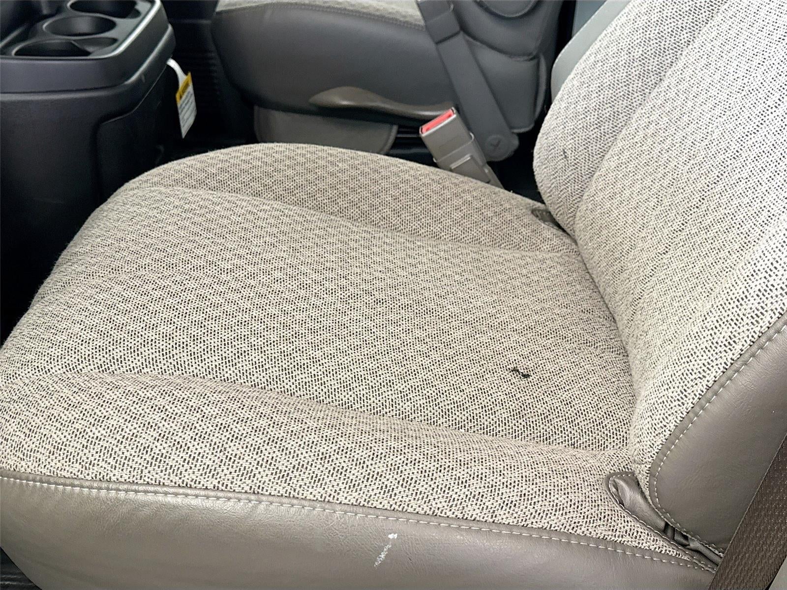 2025 Chevrolet Express Cutaway 3500 VAN 177