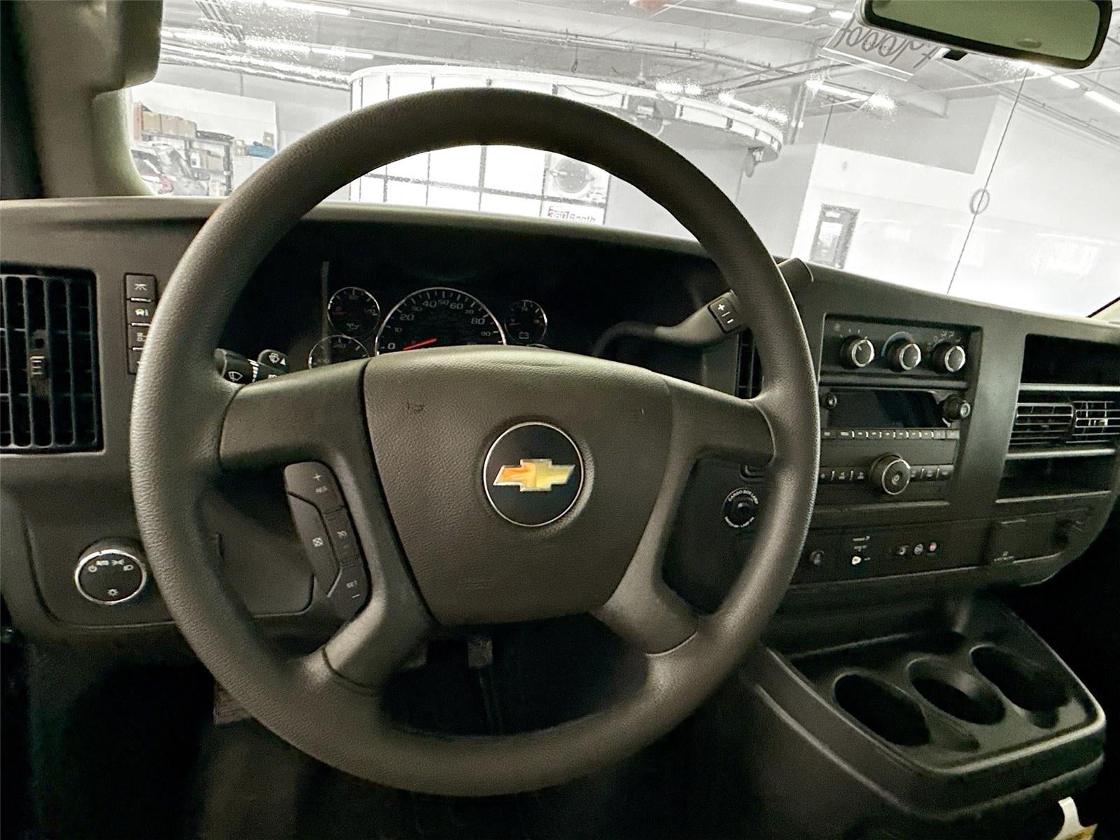 2025 Chevrolet Express Cutaway 3500 VAN 177