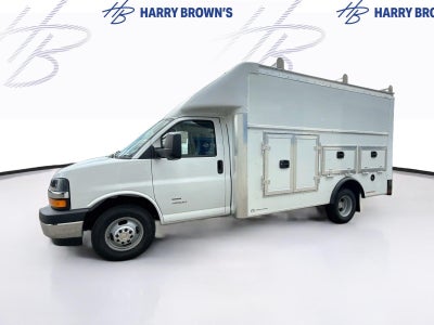 2025 Chevrolet Express Commercial Cutaway 4500 VAN 159