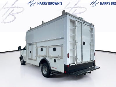 2025 Chevrolet Express Commercial Cutaway 4500 VAN 159