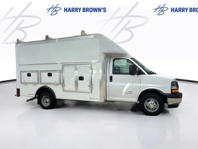 2025 Chevrolet Express Commercial Cutaway 4500 VAN 159