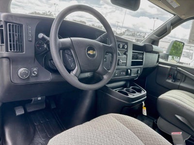 2025 Chevrolet Express Commercial Cutaway 4500 VAN 159