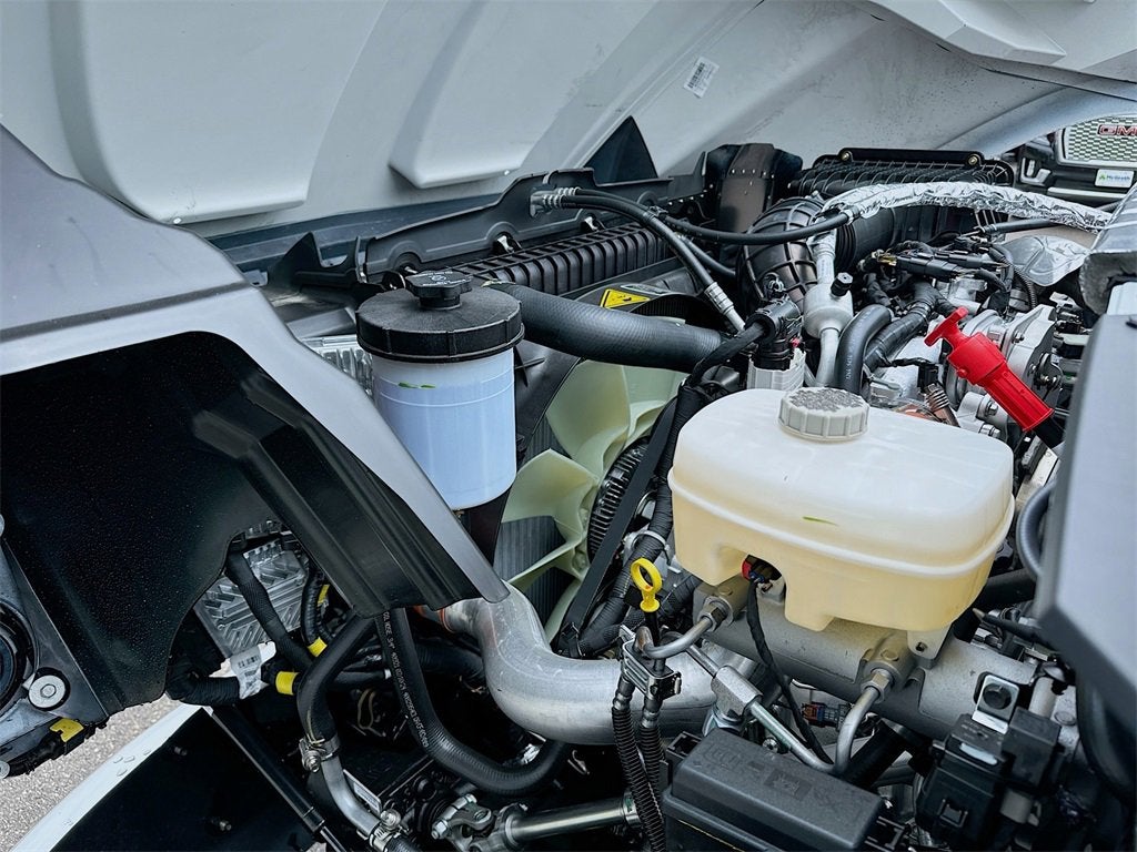 2024 Chevrolet Silverado 5500HD Work Truck