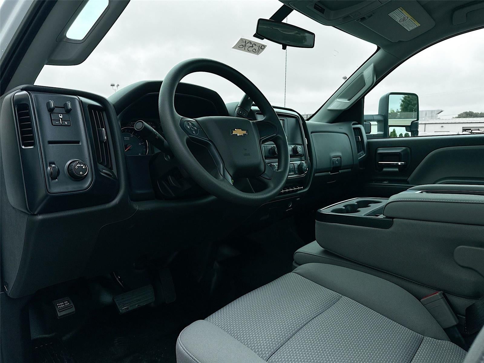 2024 Chevrolet Silverado 5500HD Work Truck