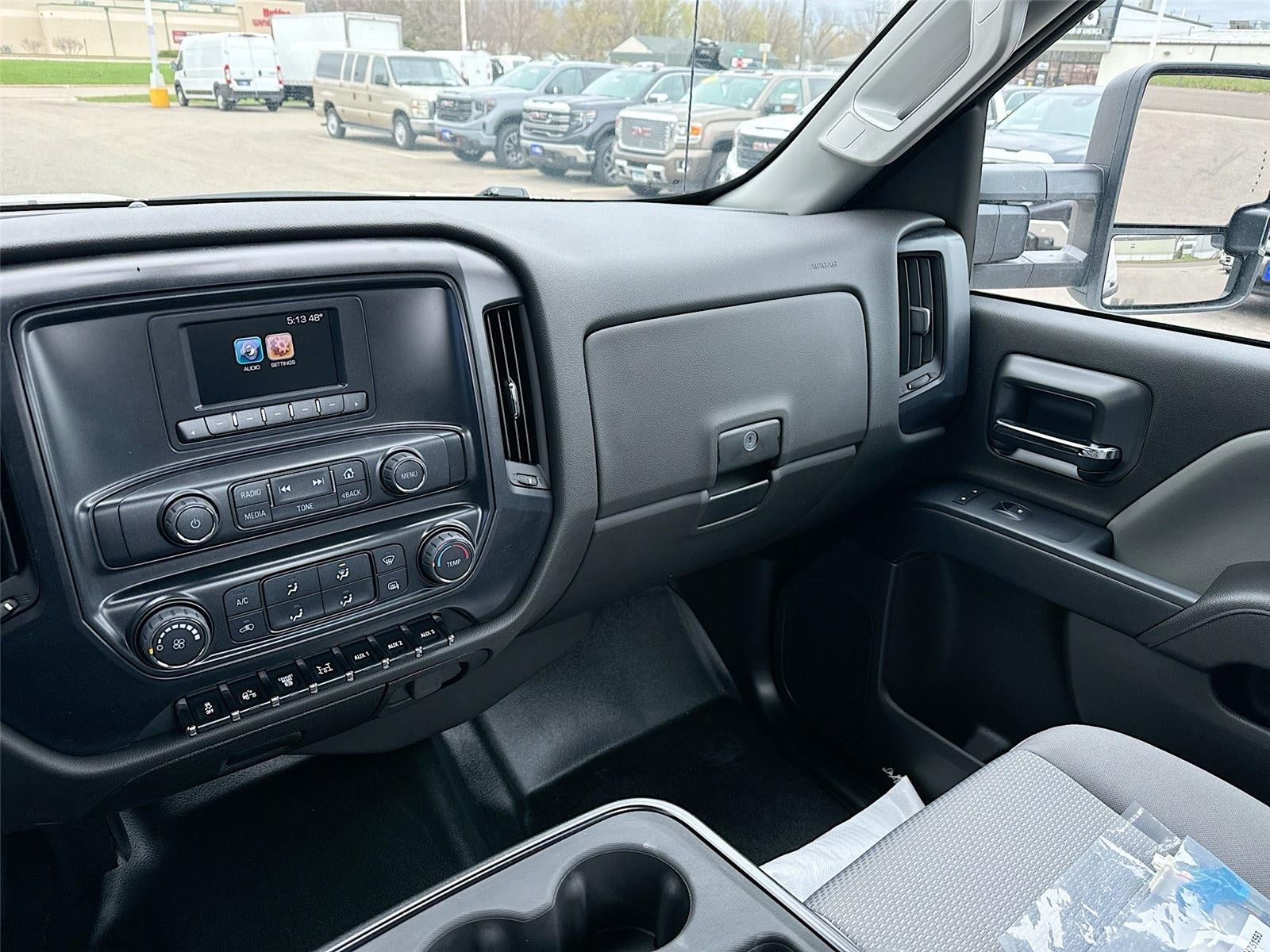 2024 Chevrolet Silverado 5500HD Work Truck