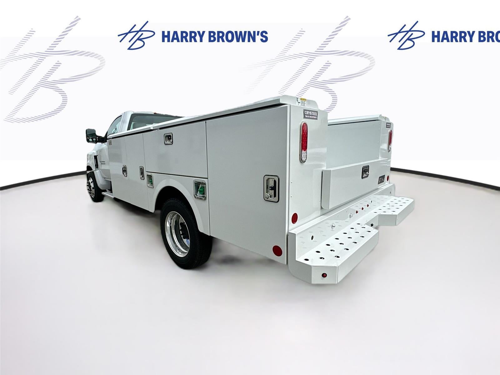 2024 Chevrolet Silverado 5500HD Work Truck