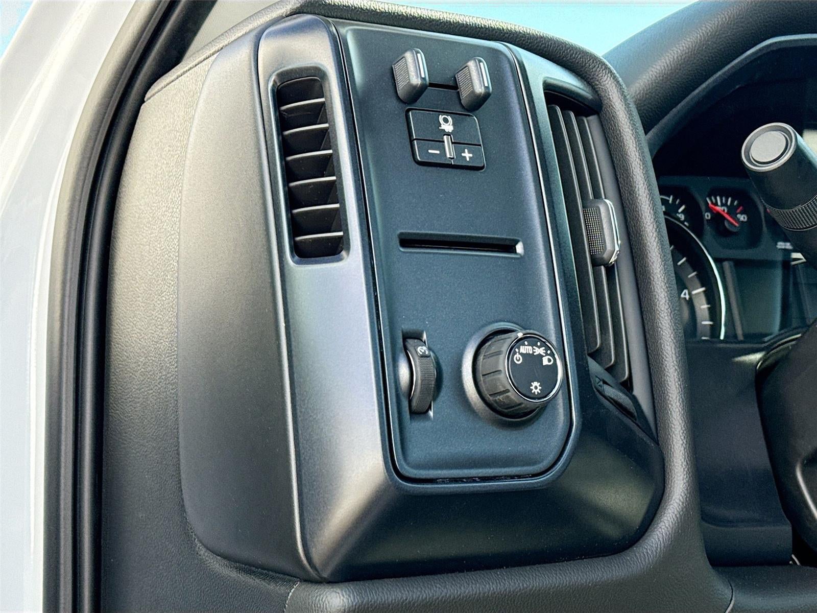 2024 Chevrolet Silverado 5500HD Work Truck