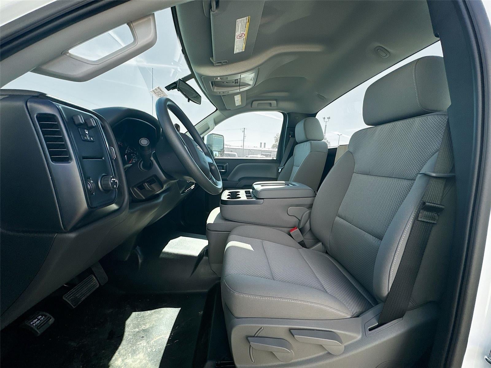 2024 Chevrolet Silverado 5500HD Work Truck