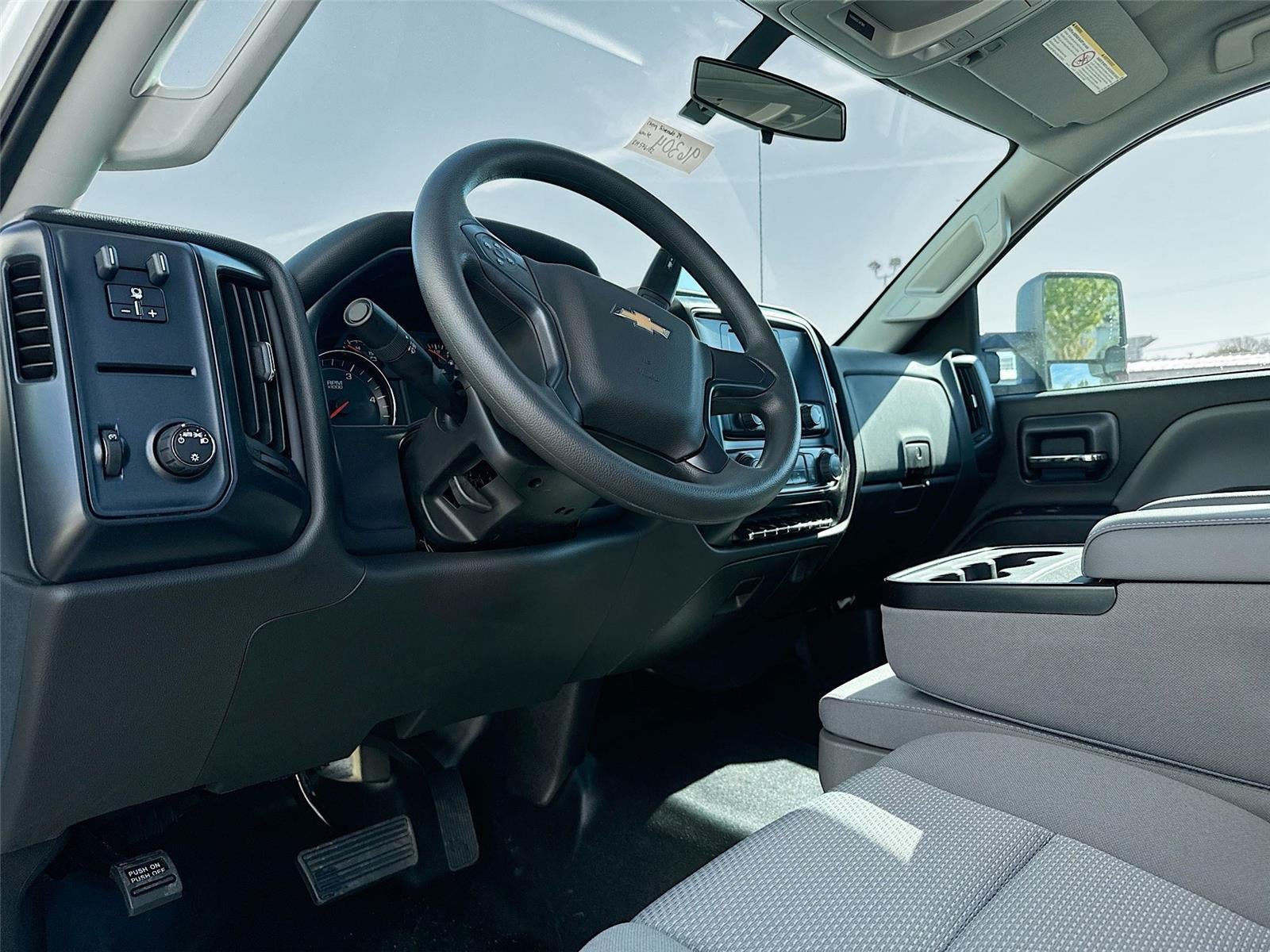 2024 Chevrolet Silverado 5500HD Work Truck