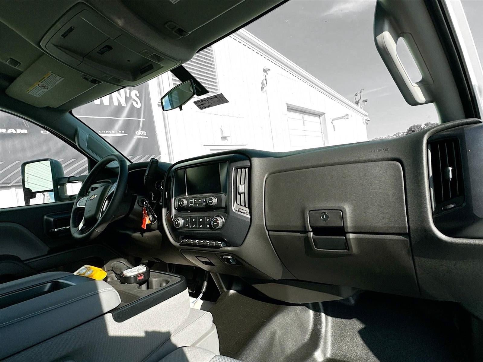 2024 Chevrolet Silverado 6500HD Work Truck