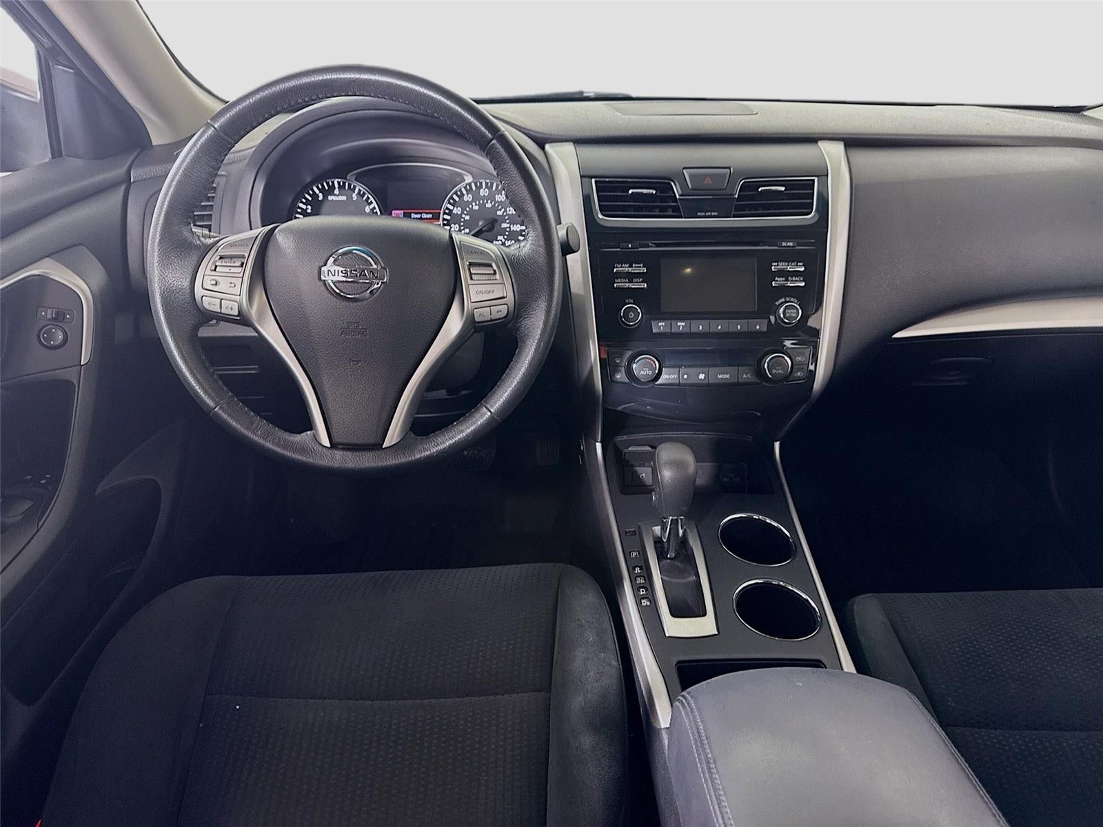 Used 2015 Nissan Altima SV with VIN 1N4AL3AP6FC287396 for sale in Faribault, Minnesota