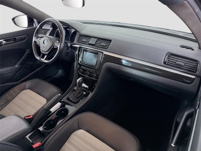 2018 Volkswagen Passat V6 GT