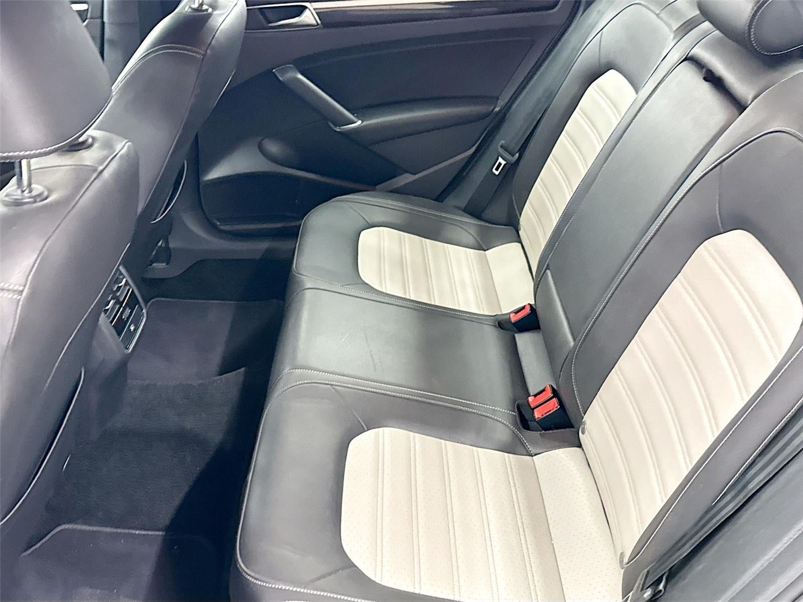 2018 Volkswagen Passat V6 GT