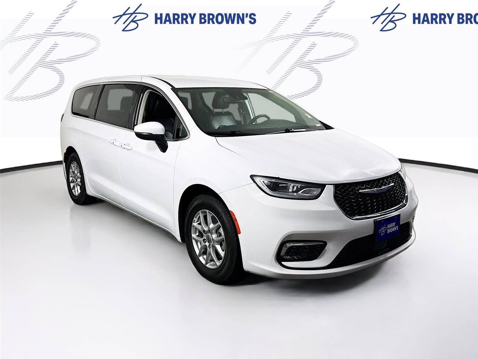 2023 Chrysler Pacifica Touring L