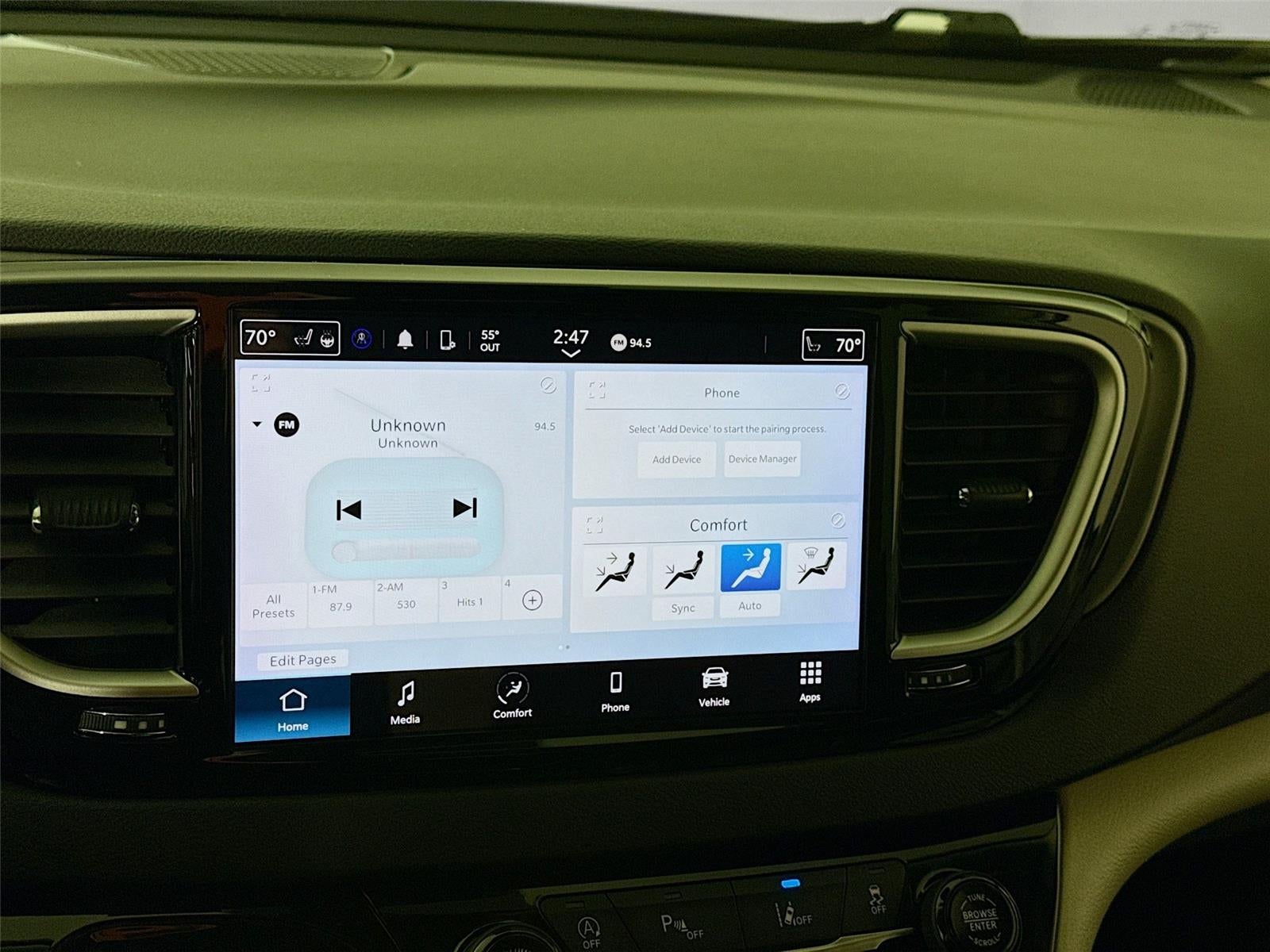 2023 Chrysler Pacifica Touring L