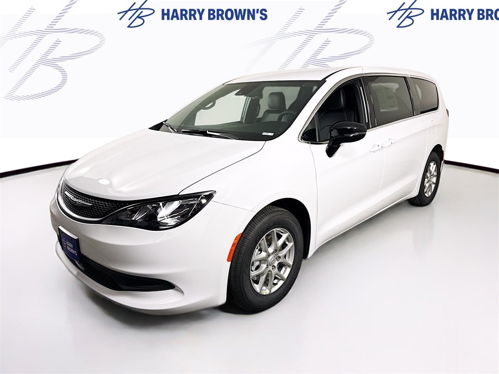 2026 Chrysler Voyager LX