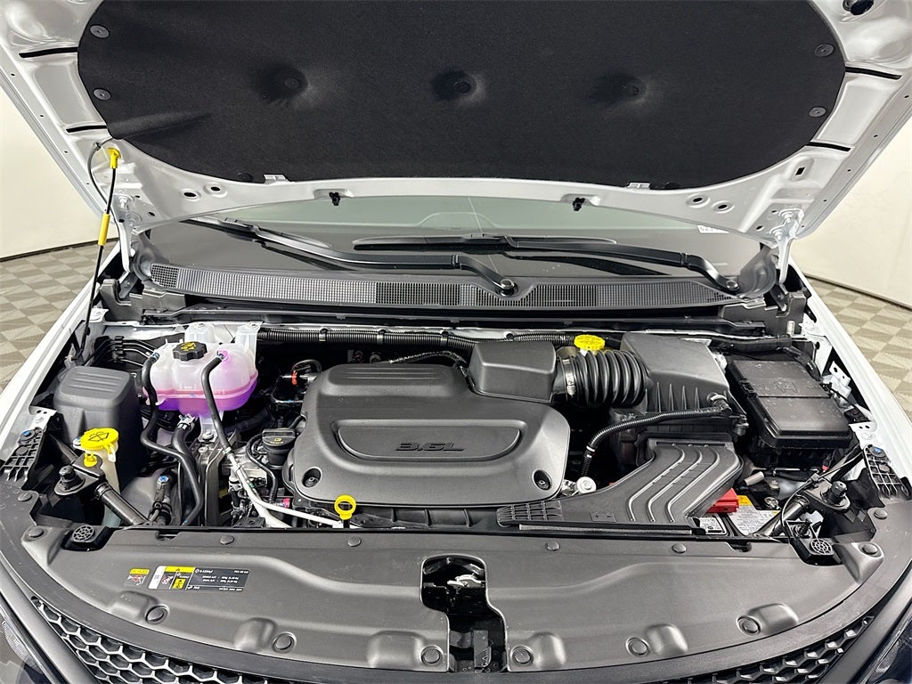 2026 Chrysler Voyager LX