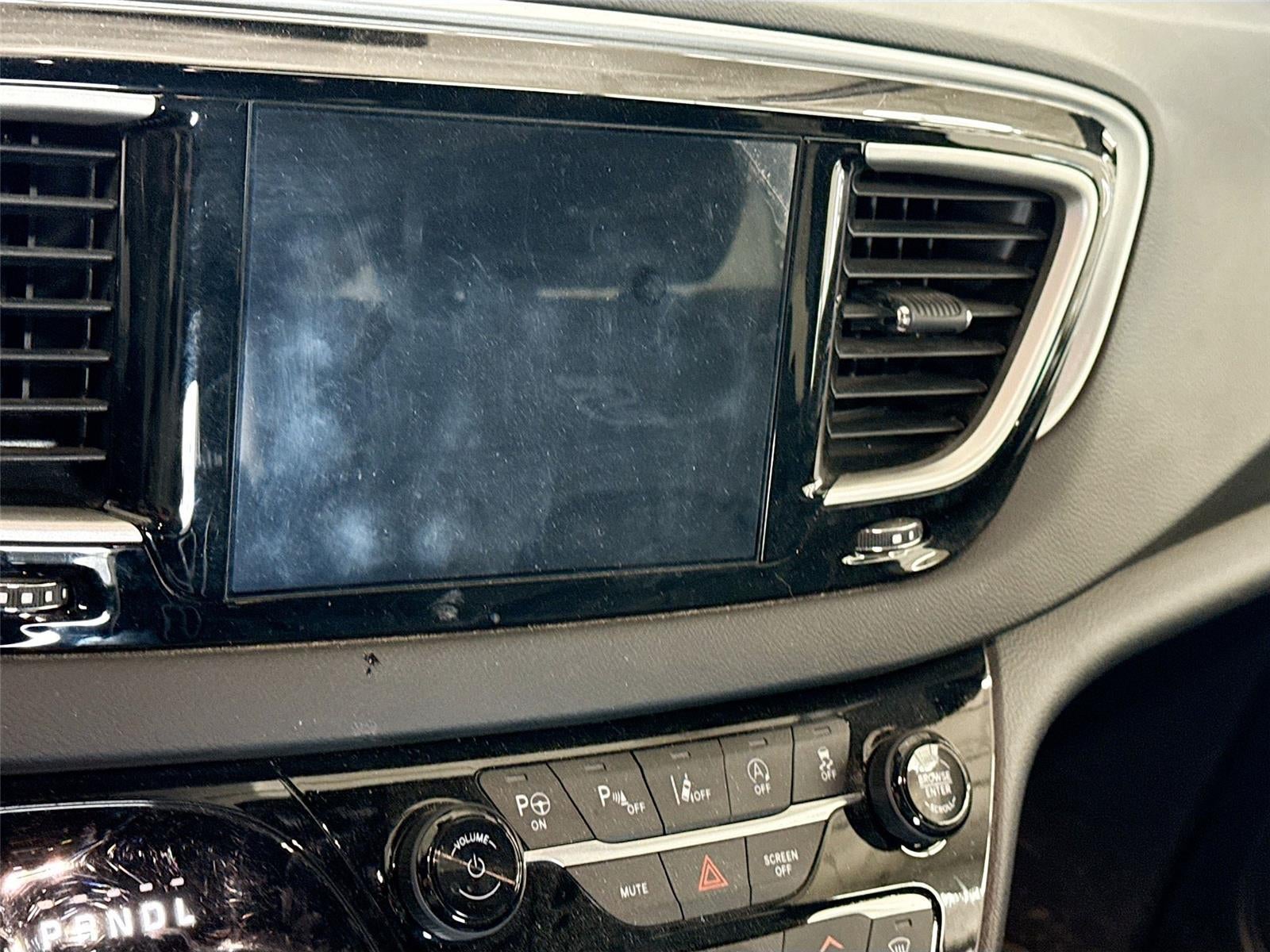 2020 Chrysler Pacifica Touring L Plus