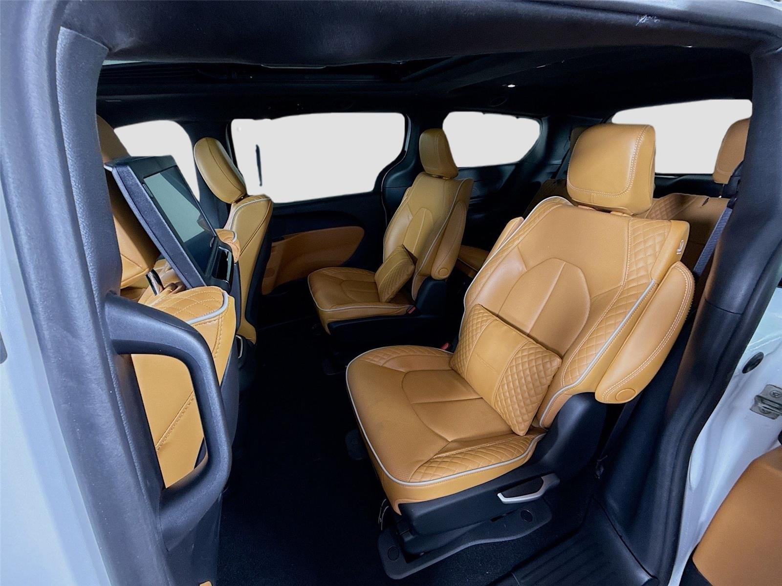 2023 Chrysler Pacifica Hybrid Hybrid Pinnacle