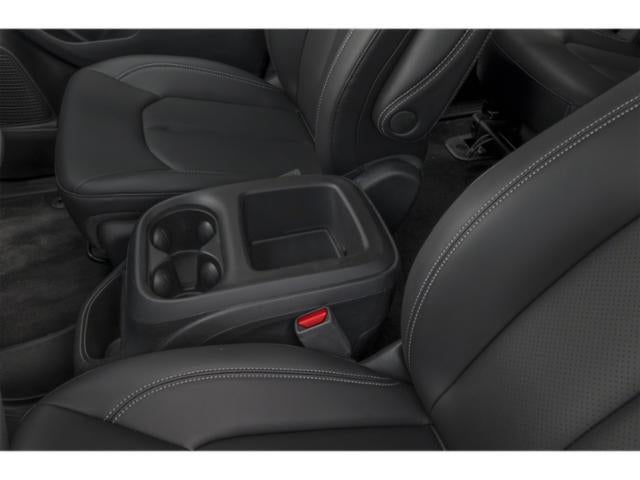 2025 Chrysler Pacifica Hybrid Hybrid Select