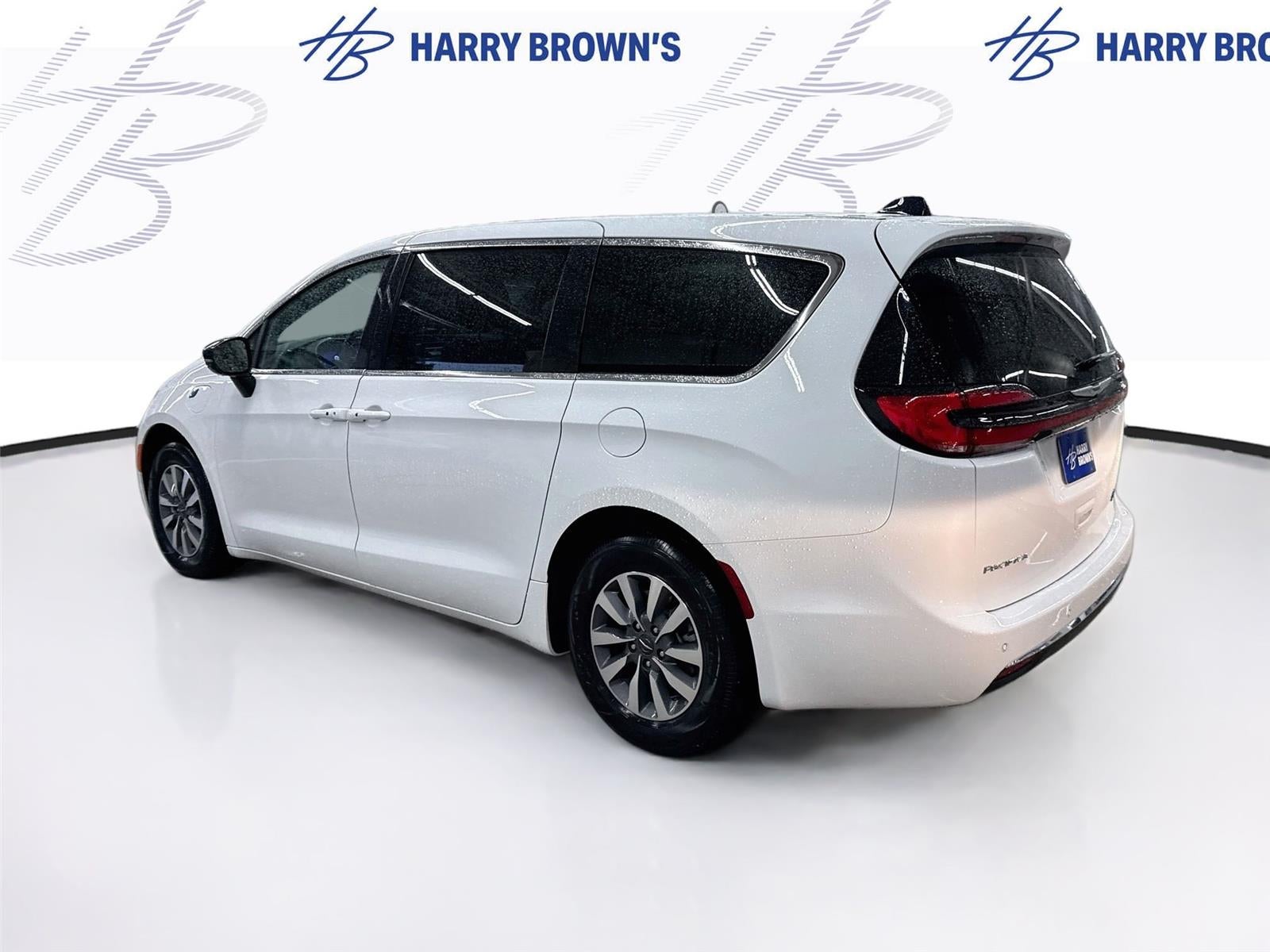 2025 Chrysler Pacifica Hybrid Hybrid Select