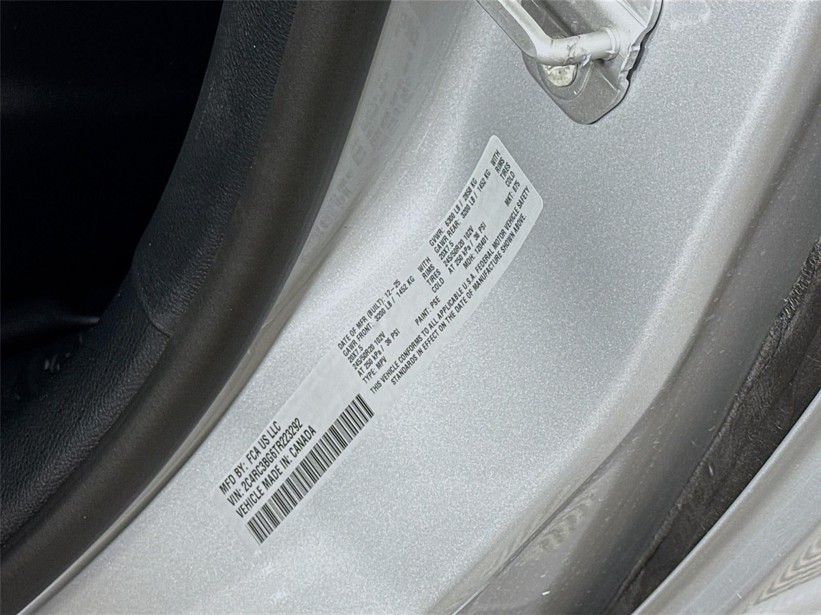 2026 Chrysler Pacifica Select