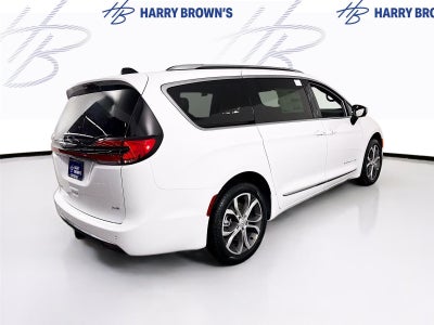 2026 Chrysler Pacifica Pinnacle