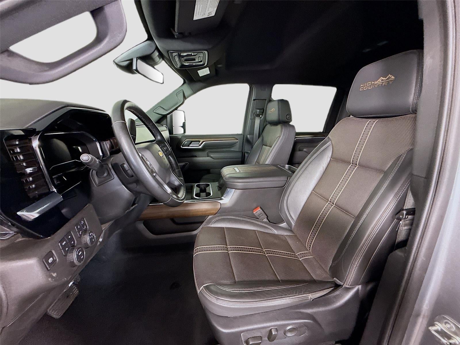 2025 Chevrolet Silverado 3500HD High Country