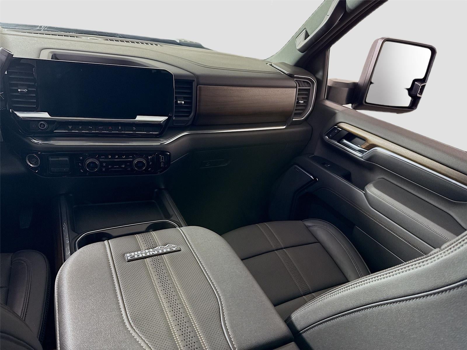 2024 Chevrolet Silverado 3500HD High Country