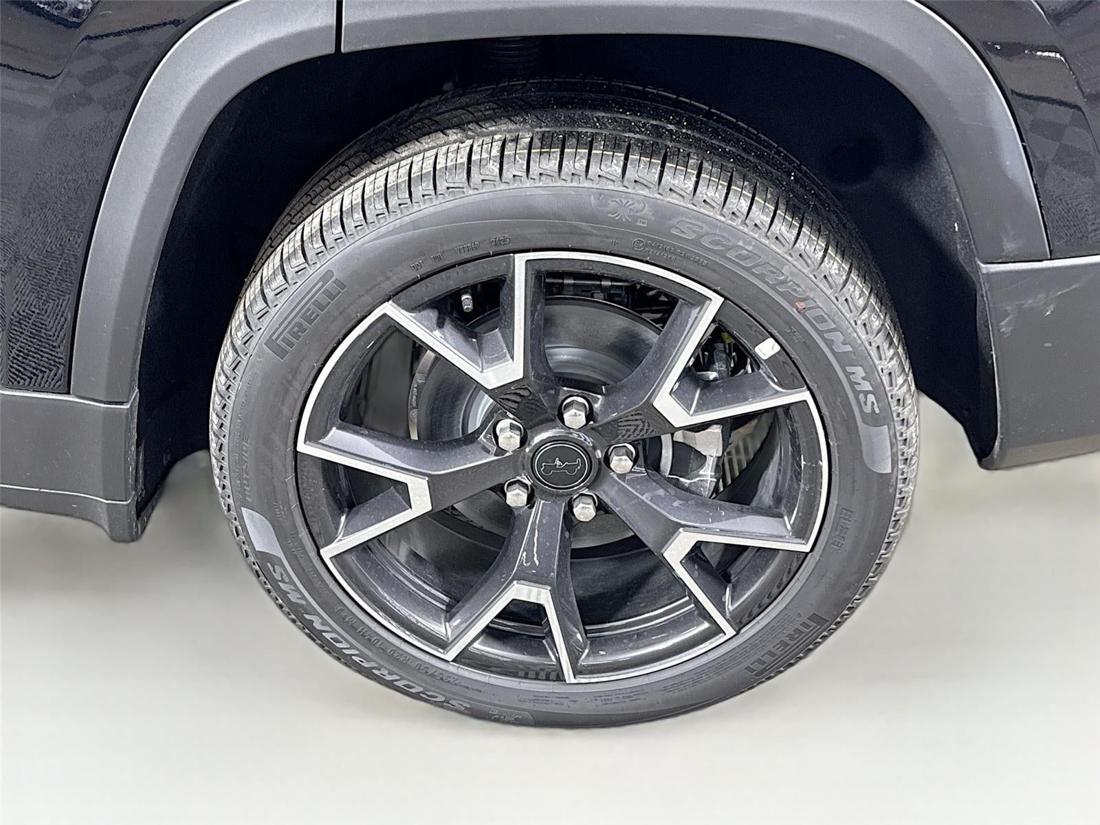 2026 Jeep Cherokee Overland