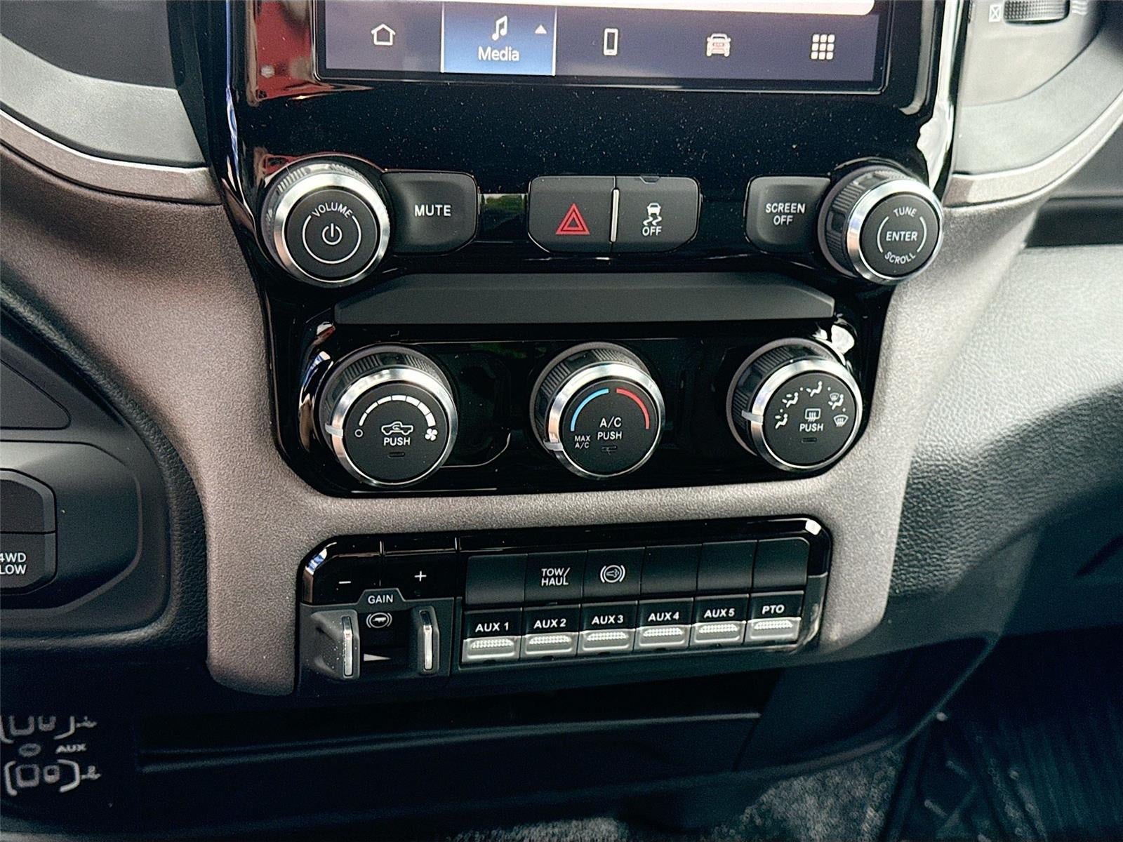 2026 RAM Ram 5500 Chassis Cab Tradesman