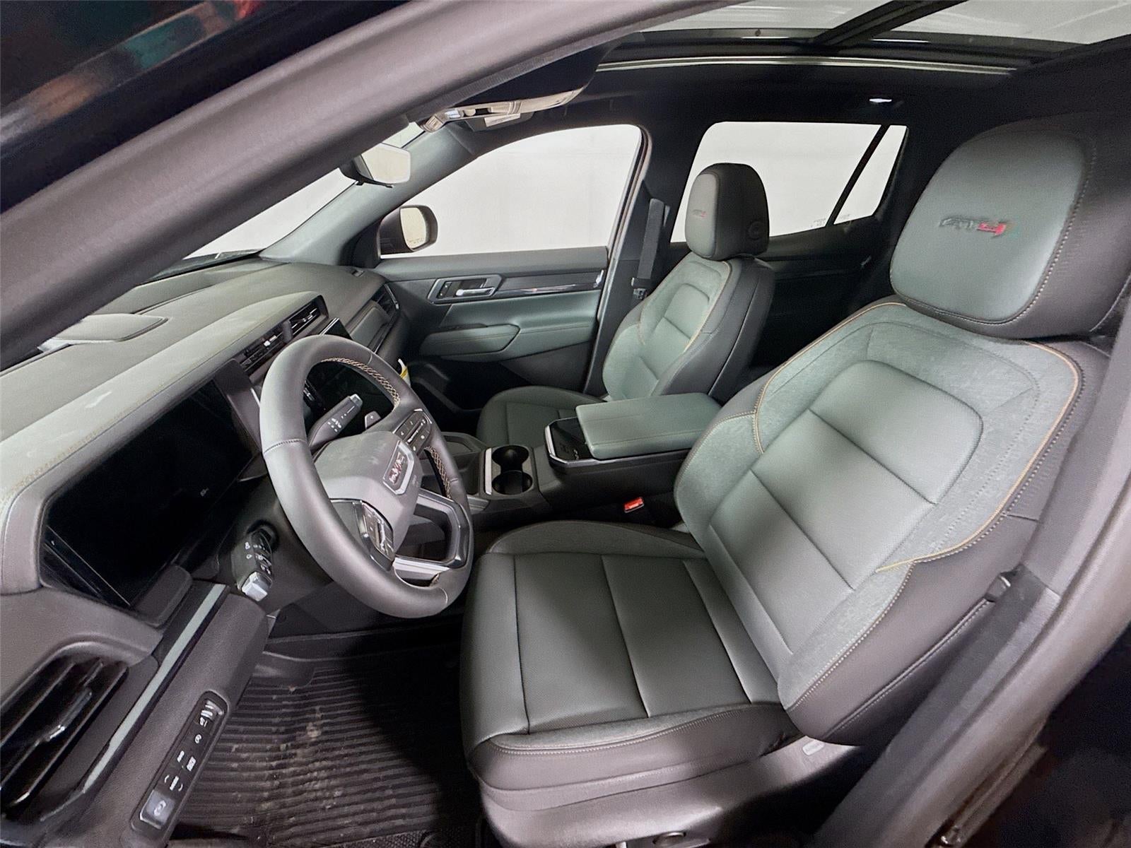 2026 GMC Terrain AWD AT4
