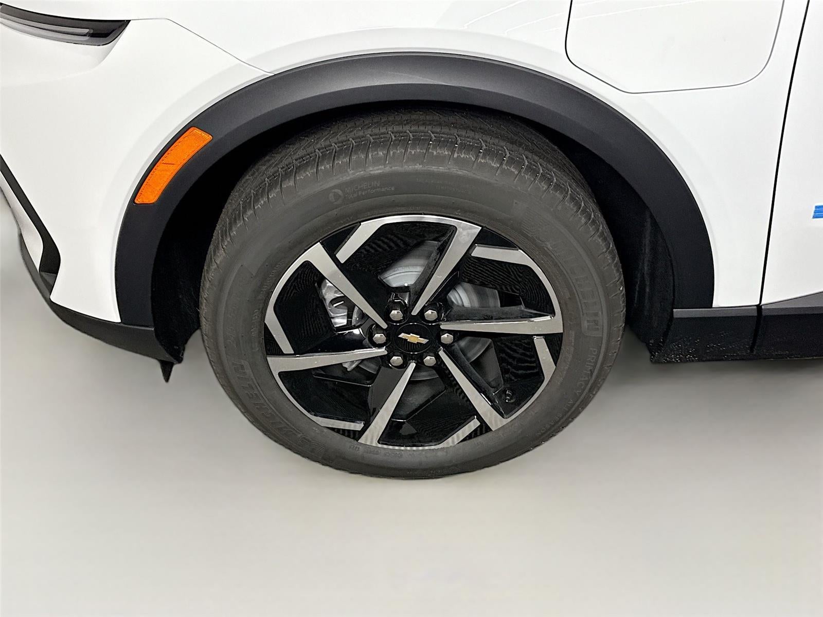 2026 Chevrolet Equinox EV LT1 w/PCY