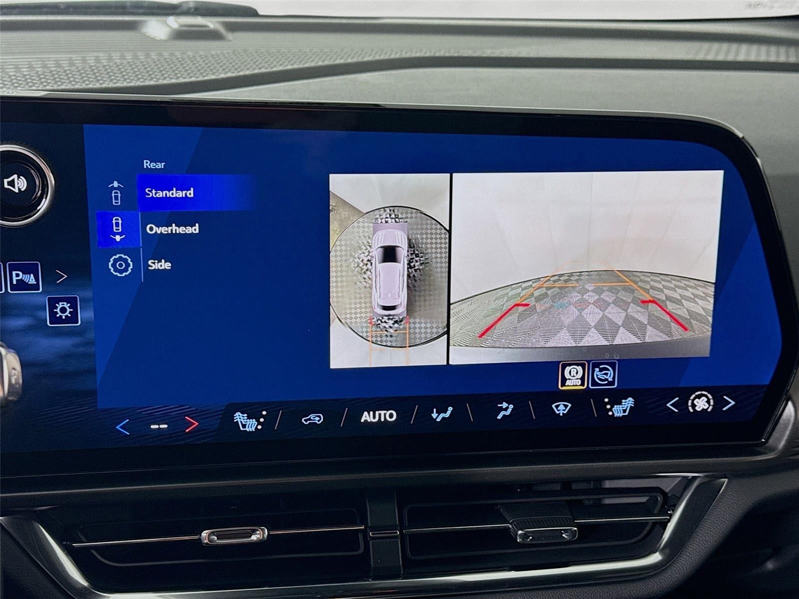 2026 Chevrolet Equinox EV LT1 w/PCY