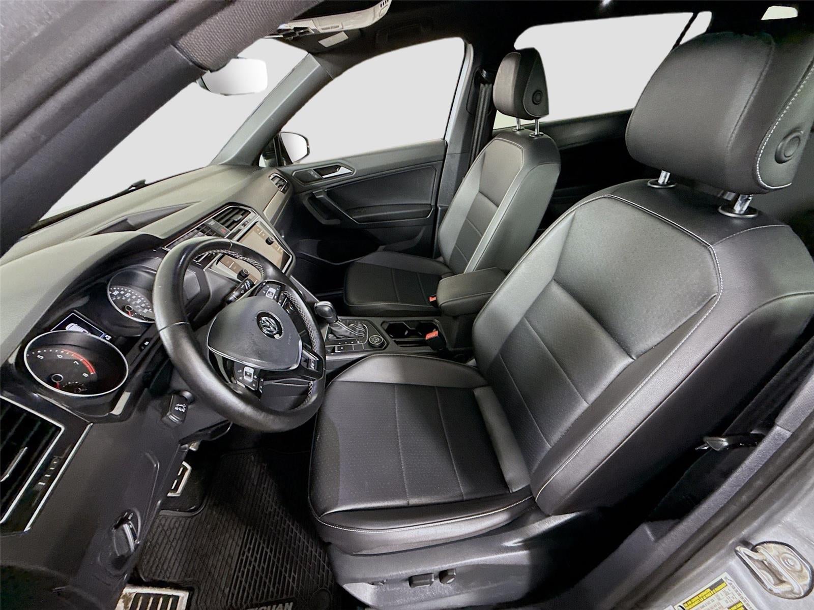 2021 Volkswagen Tiguan SE R-Line Black