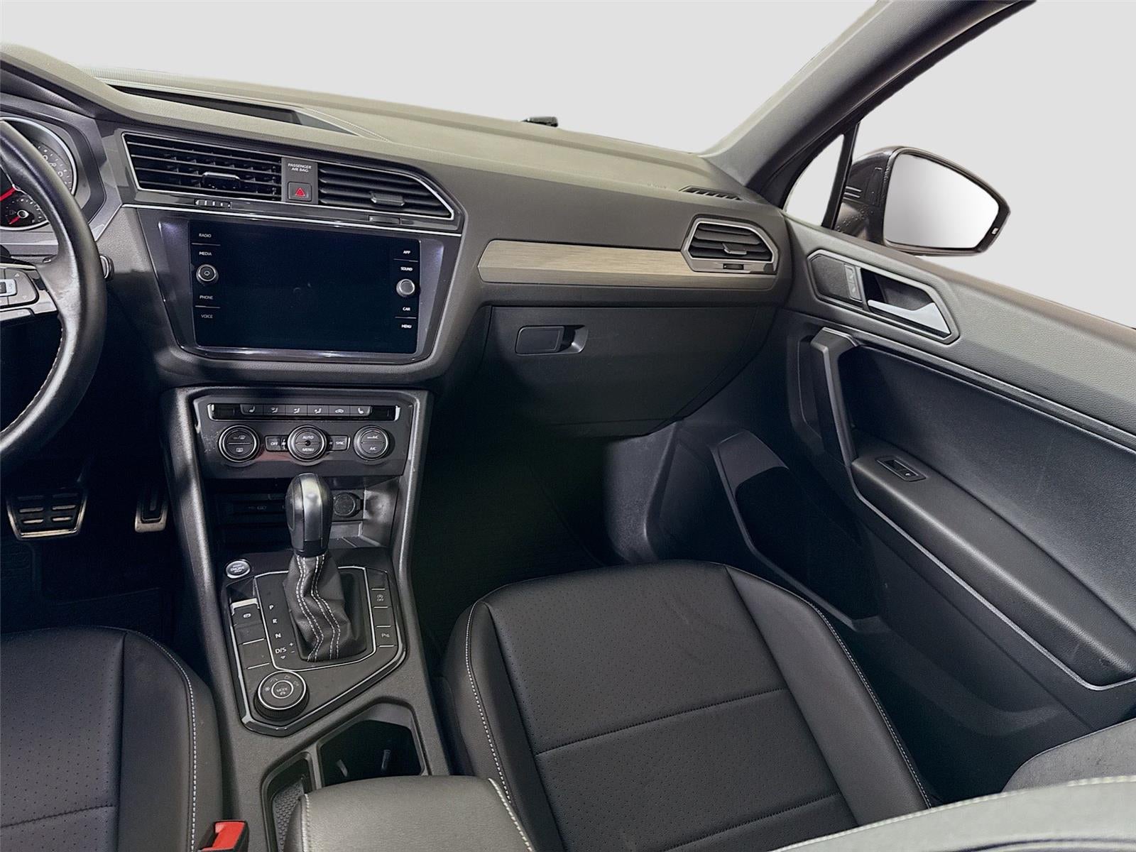 2021 Volkswagen Tiguan SE R-Line Black