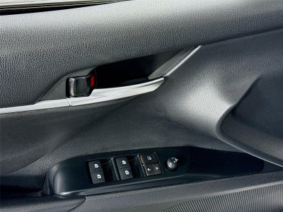 2018 Toyota Camry Hybrid Hybrid SE