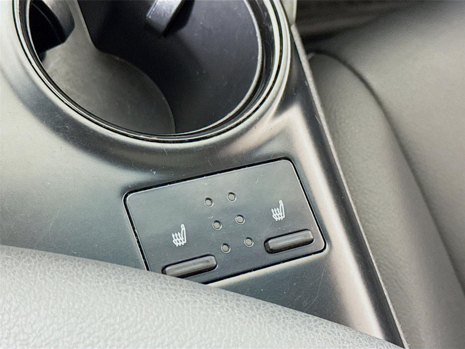 2018 Toyota Camry Hybrid Hybrid SE