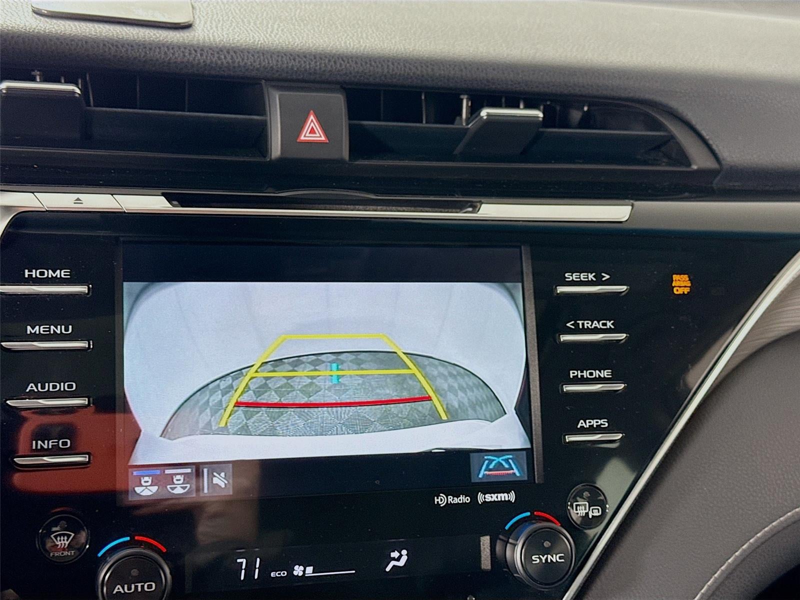 2018 Toyota Camry Hybrid Hybrid SE