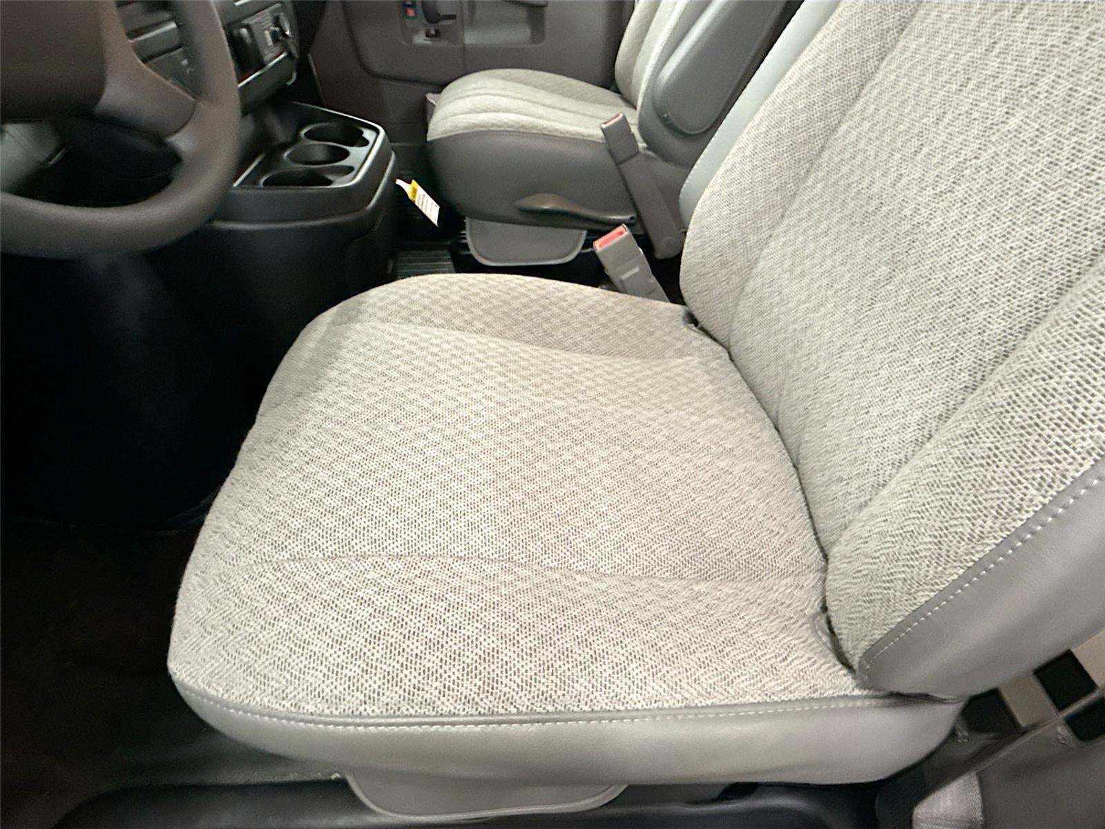 2026 GMC Savana Commercial Cutaway 4500 VAN 159