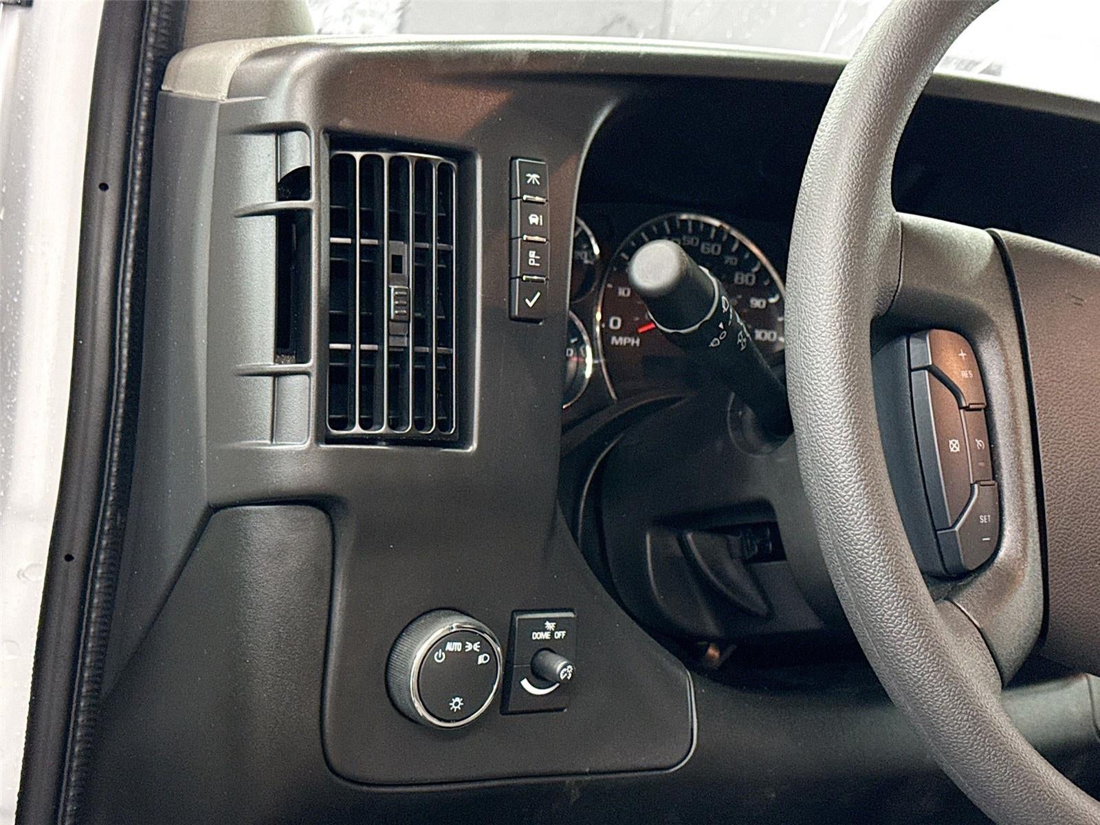 2026 GMC Savana Commercial Cutaway 4500 VAN 159