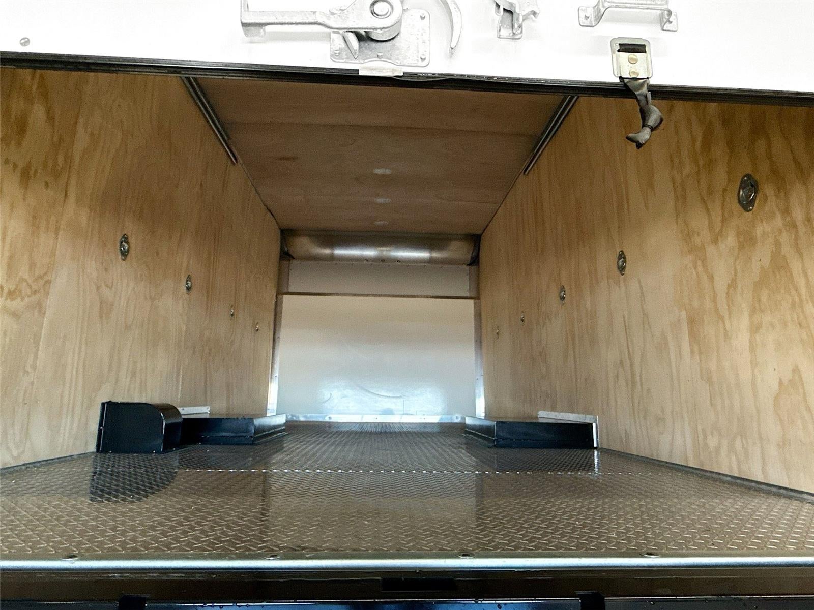 2026 GMC Savana Commercial Cutaway 4500 VAN 159